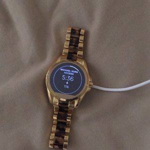 MK Smart Watch